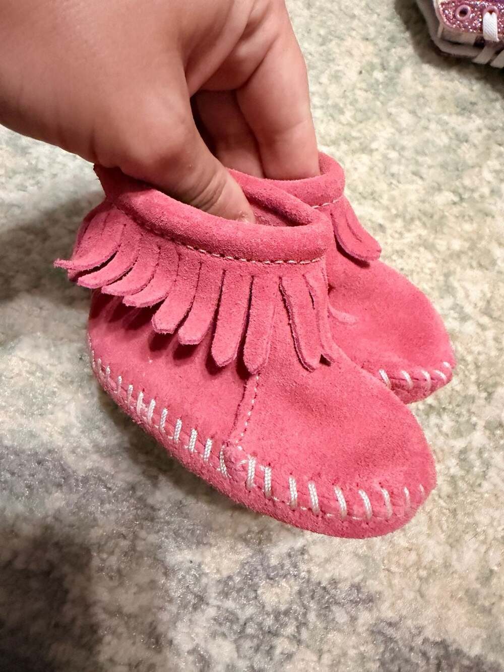 Minnetonka Riley Moccasin Booties Hot Pink Leather Size 0 Infant Baby Shoe